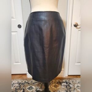 LEATHER LAMBSKIN MIDI SKIRT SIZE 4